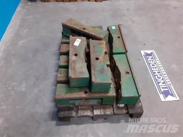 John Deere 2140 Μπροστινά βαρίδια