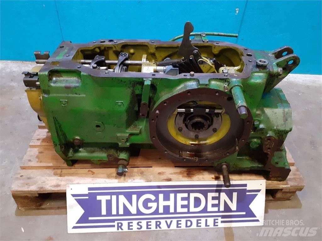 John Deere 2140 Μετάδοση