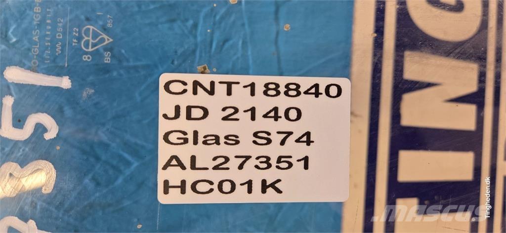 John Deere 2140 Καμπίνες και εσωτερικό