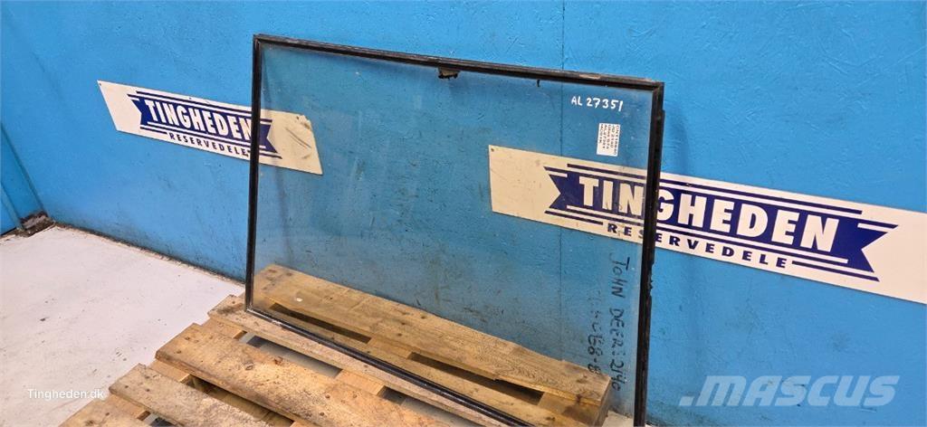 John Deere 2140 Καμπίνες και εσωτερικό