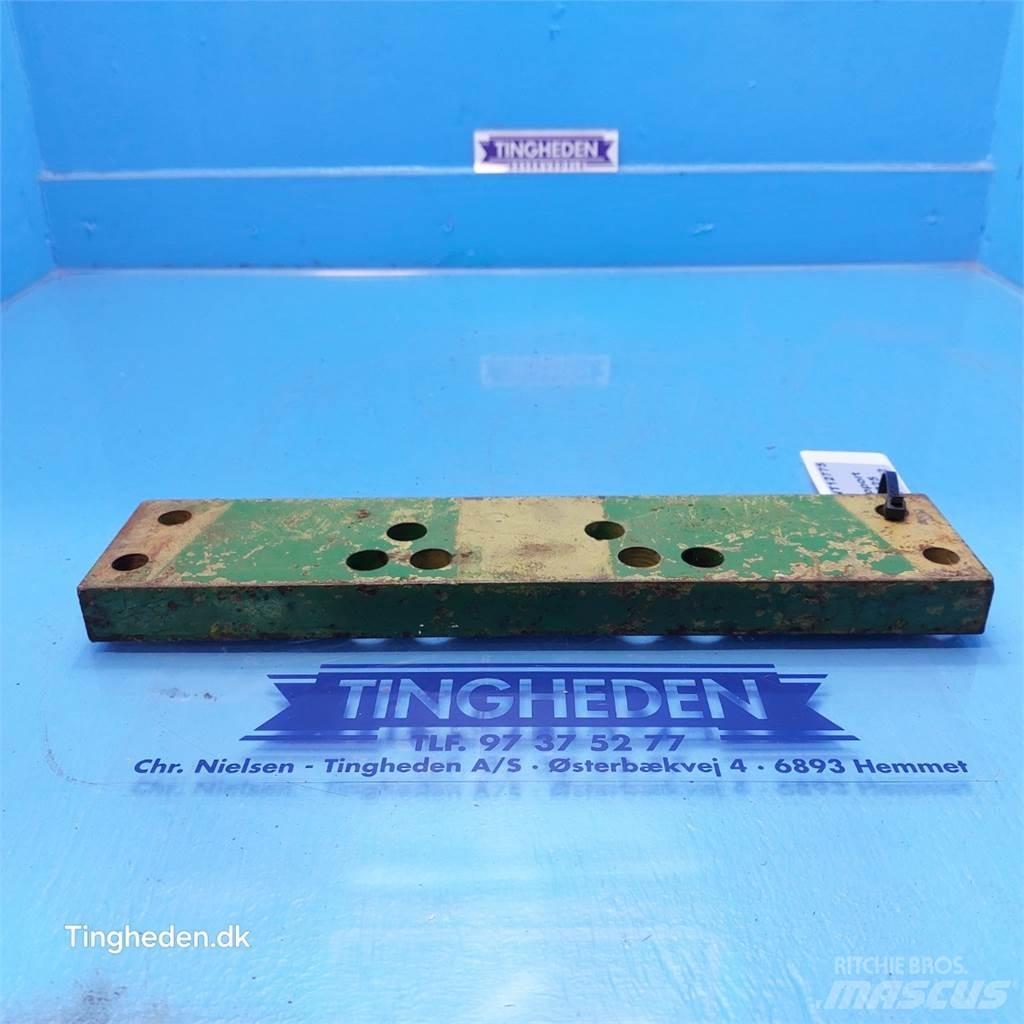 John Deere 2141 Άλλα εξαρτήματα για τρακτέρ