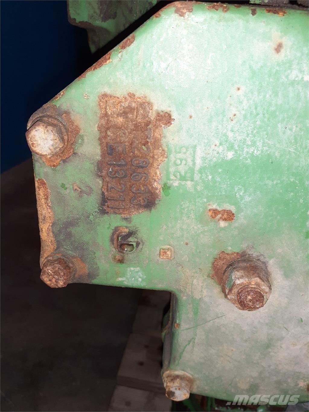 John Deere 2840 Μετάδοση