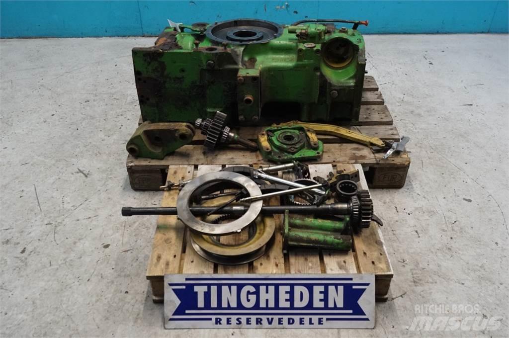 John Deere 3040 Μετάδοση
