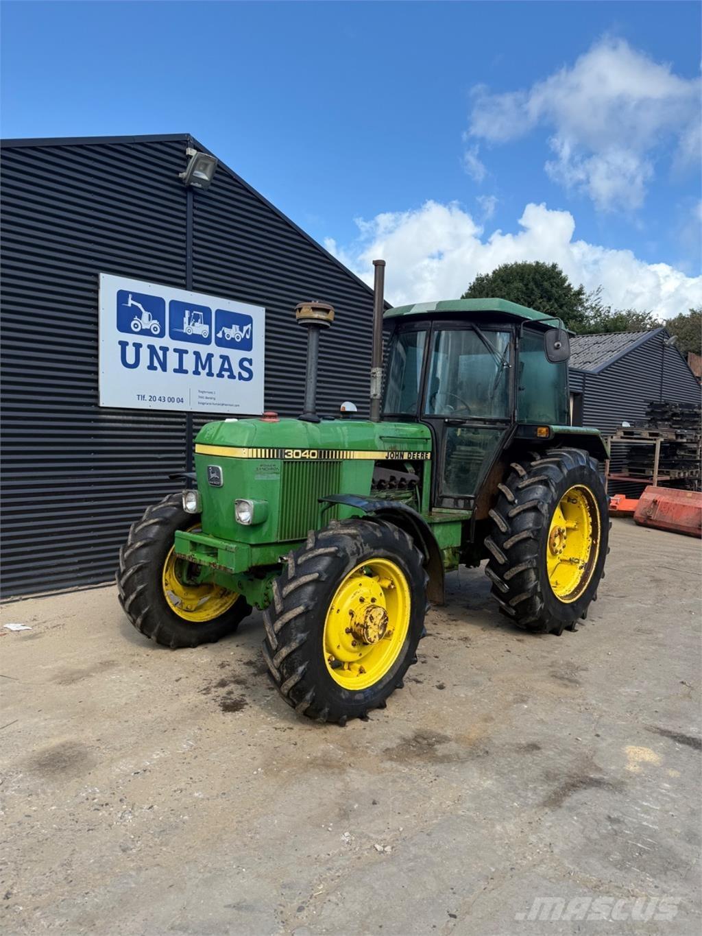 John Deere 3040 Τρακτέρ