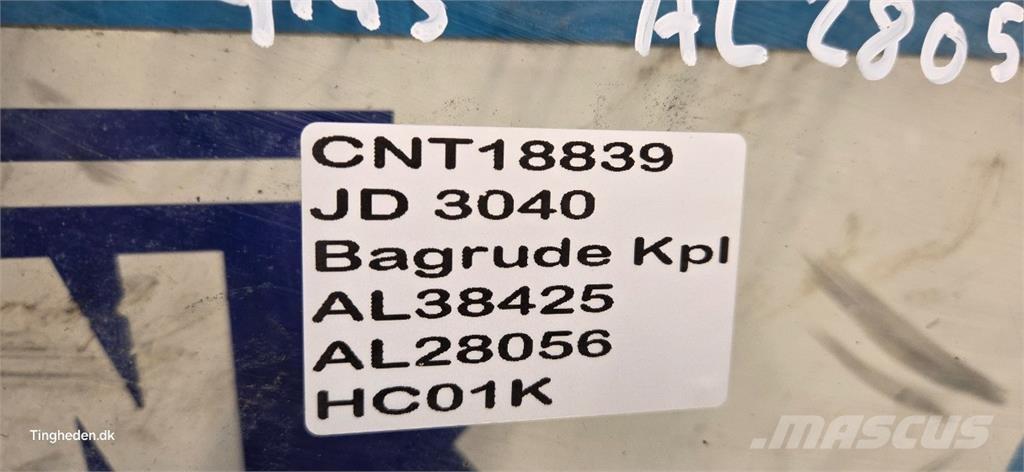 John Deere 3040 Καμπίνες και εσωτερικό