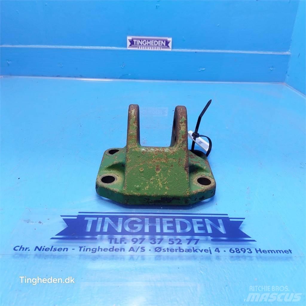 John Deere 3140 Άλλα εξαρτήματα για τρακτέρ