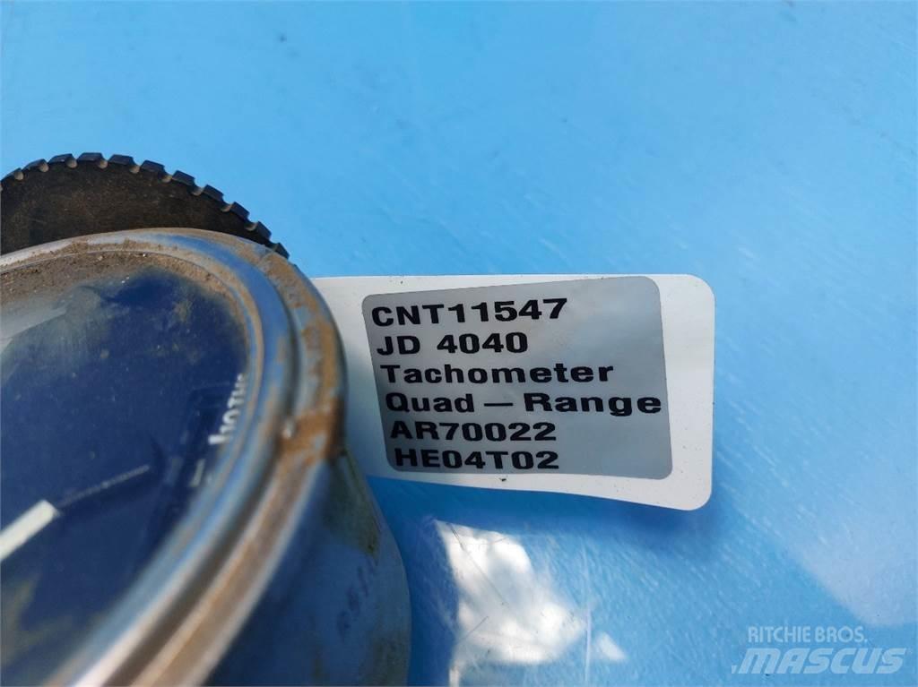 John Deere 4040 Ηλεκτρονικά
