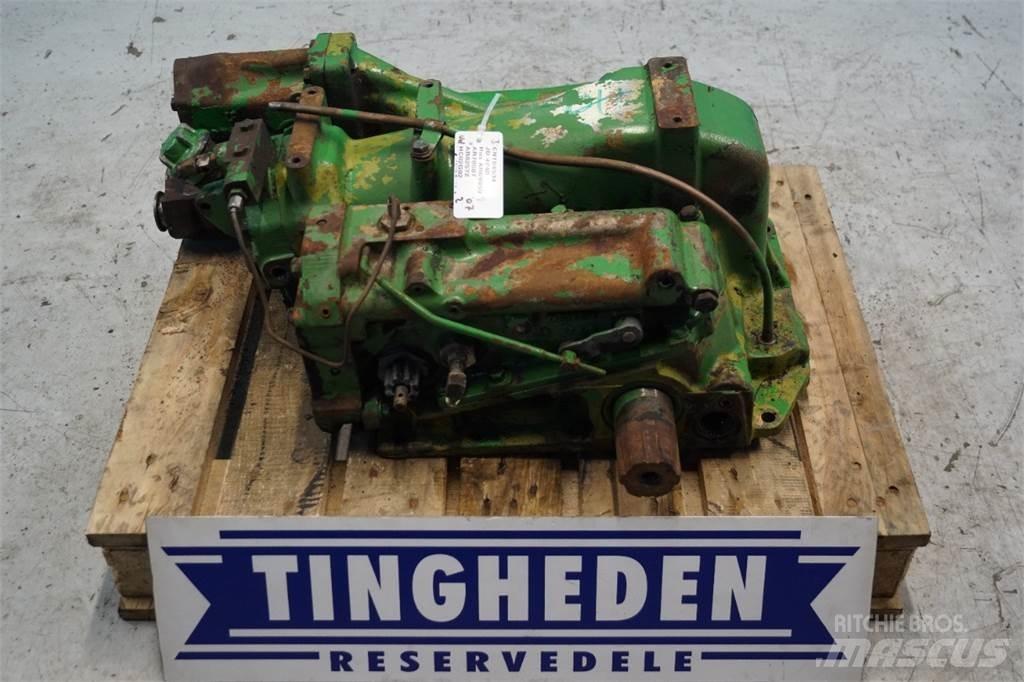 John Deere 4240 Άλλα εξαρτήματα για τρακτέρ