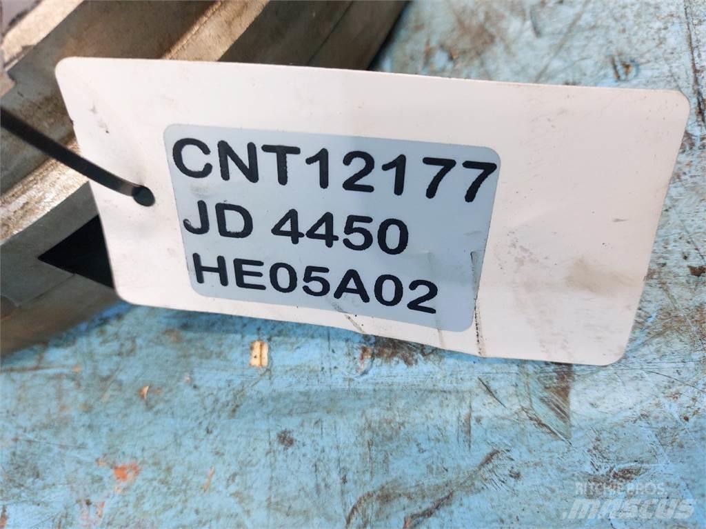 John Deere 4450 Μετάδοση