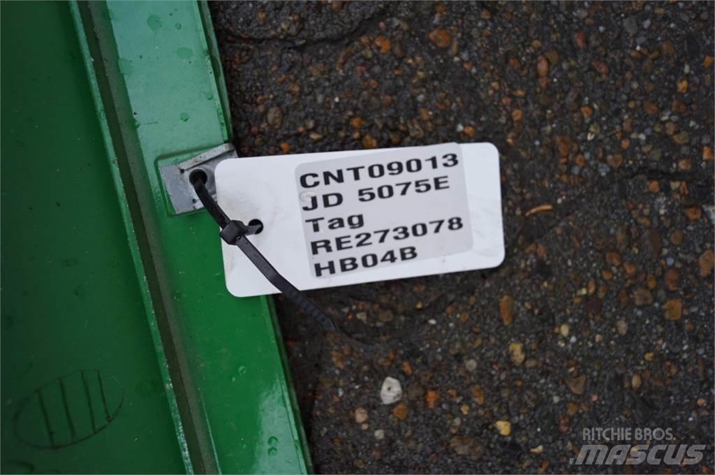 John Deere 5075E Καμπίνες και εσωτερικό