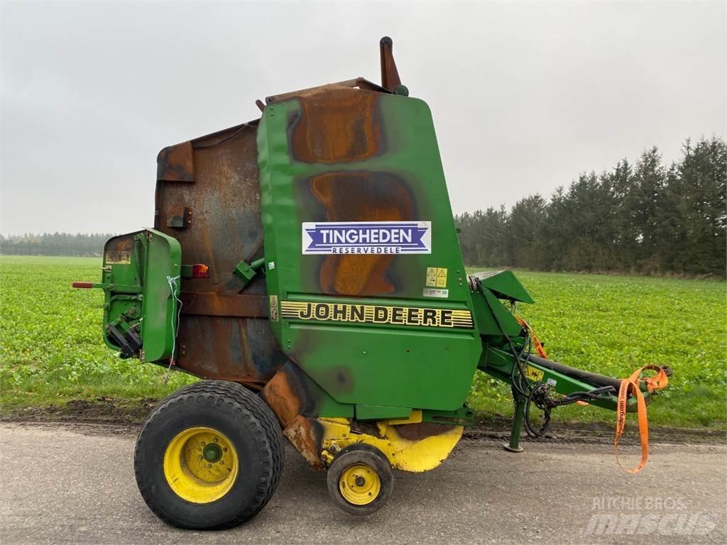 John Deere 580 Πρέσες κυλινδρικών δεμάτων