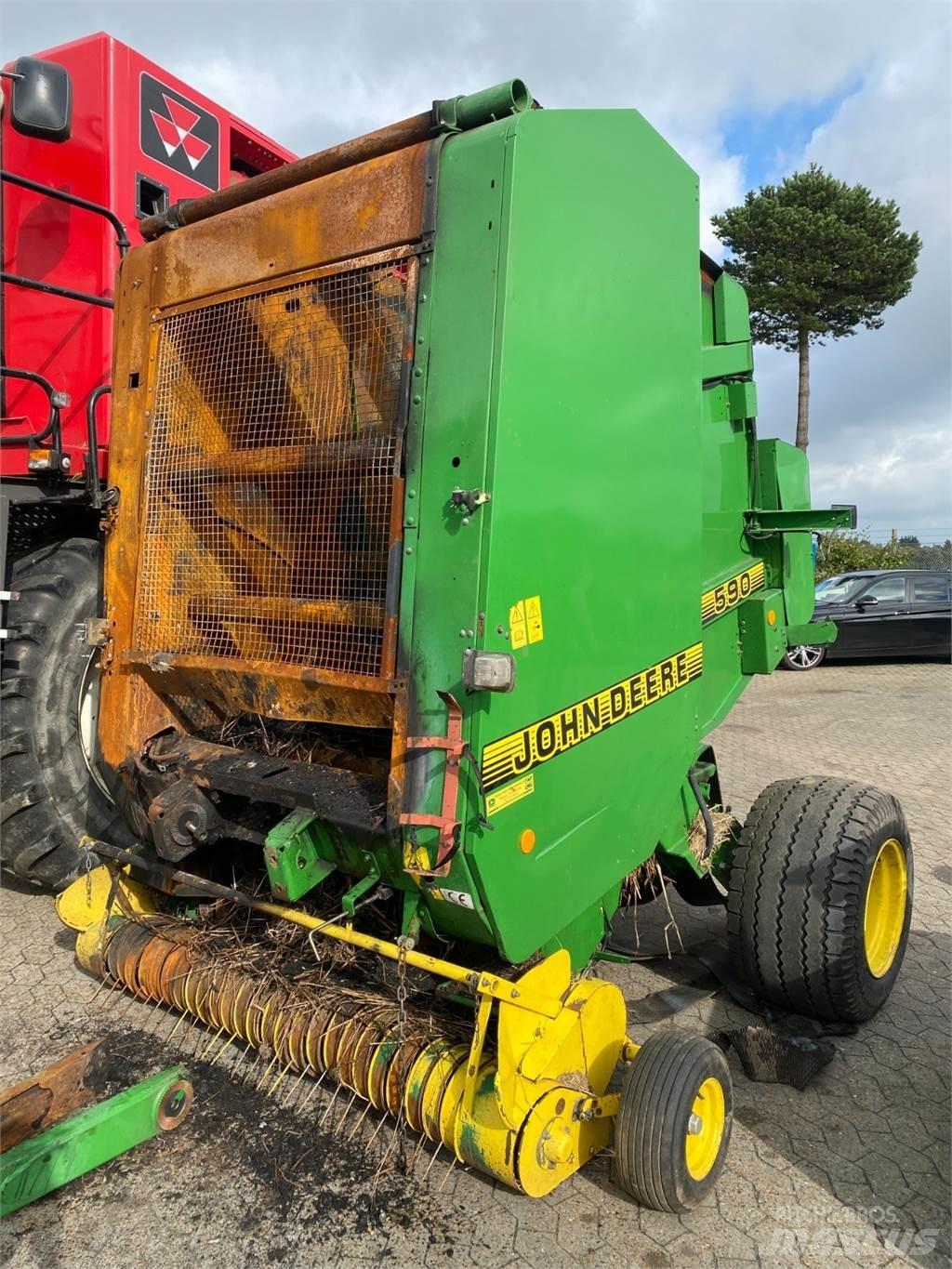 John Deere 590 Πρέσες κυλινδρικών δεμάτων