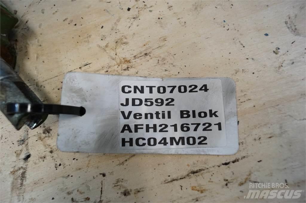 John Deere 592 Υδραυλικά