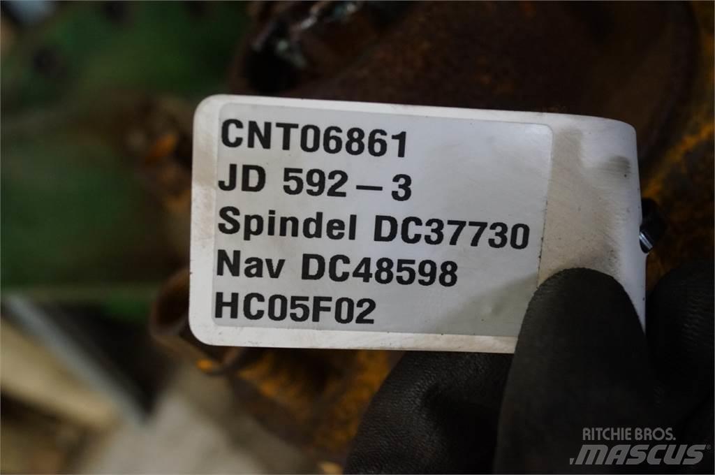 John Deere 592 Άξονες