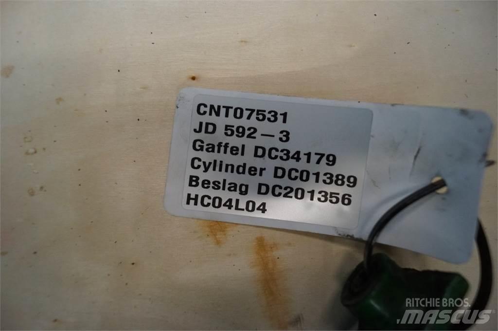 John Deere 592 Λοιπός εξοπλισμός συγκομιδής χορτονομής