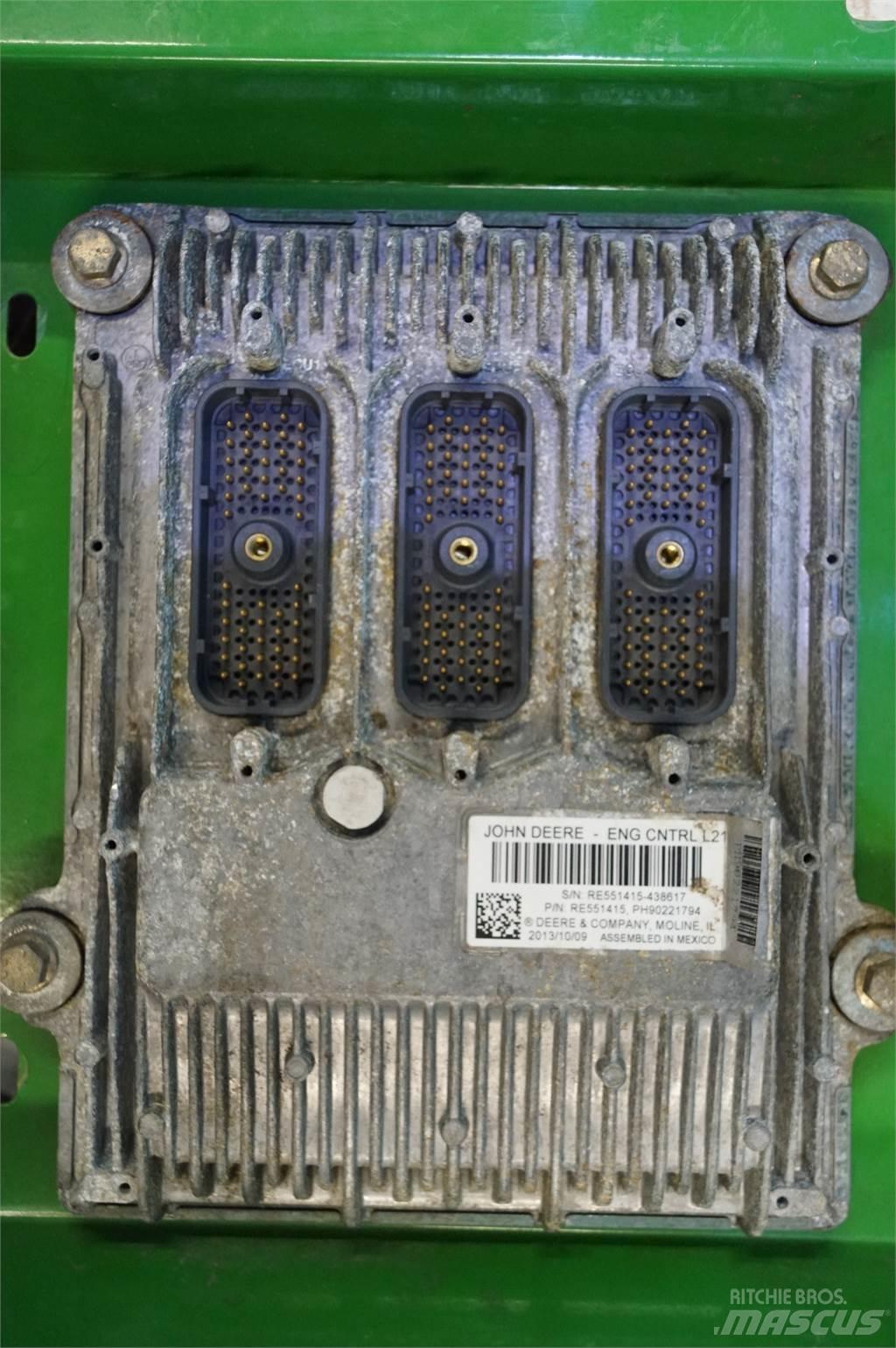 John Deere 670S Ηλεκτρονικά