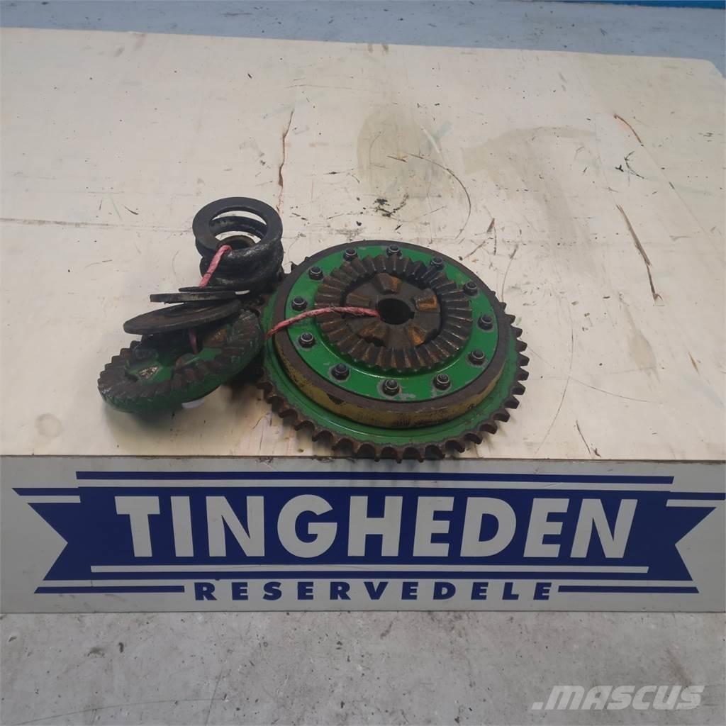 John Deere 820 Εξαρτήματα θεριζοαλωνιστικών μηχανών