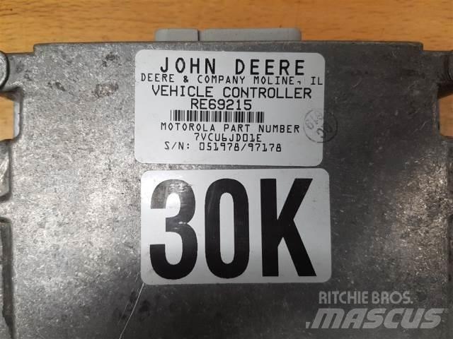 John Deere 8400 Ηλεκτρονικά