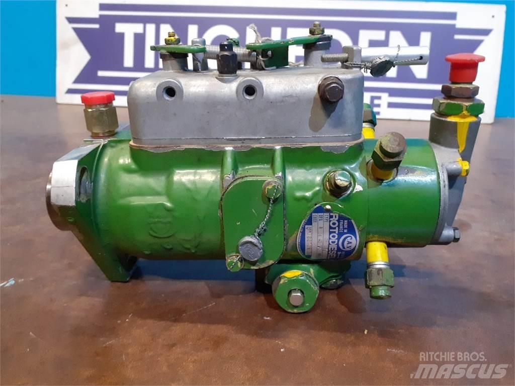 John Deere 935 Κινητήρες