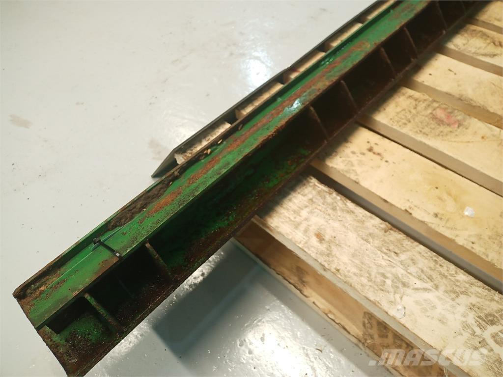 John Deere 9540 Εξαρτήματα θεριζοαλωνιστικών μηχανών
