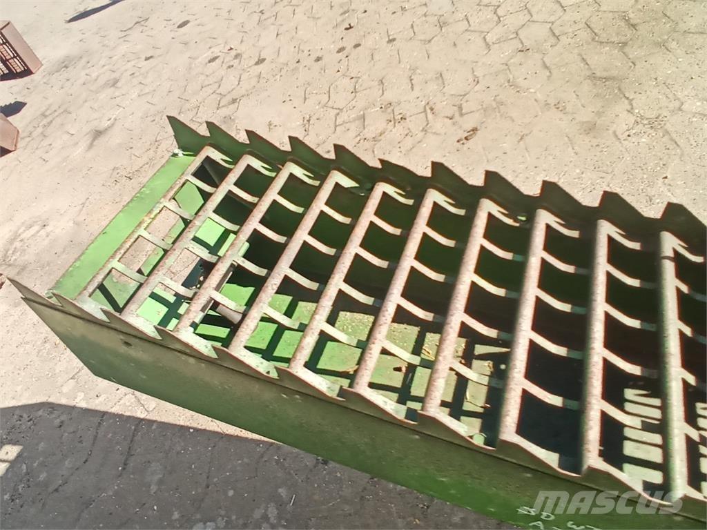 John Deere 9540 Εξαρτήματα θεριζοαλωνιστικών μηχανών