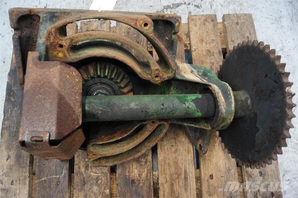 John Deere 9540 Εξαρτήματα θεριζοαλωνιστικών μηχανών