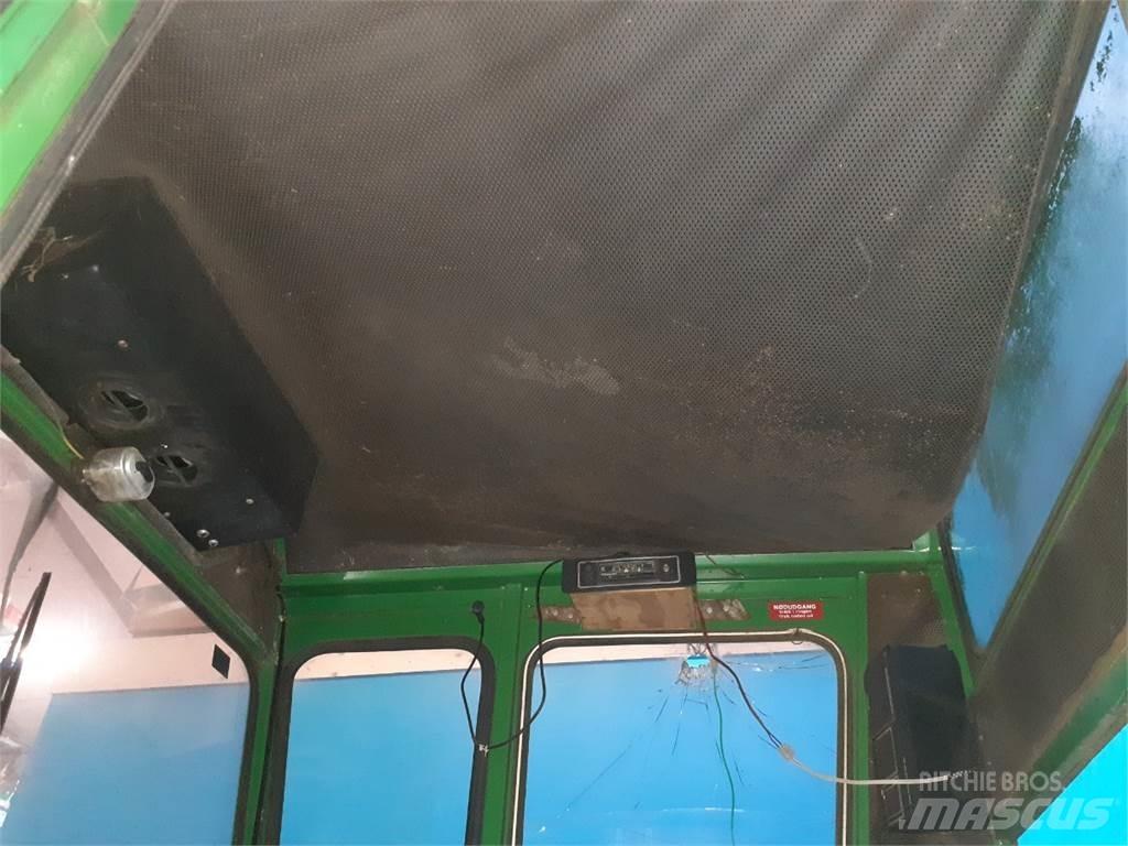 John Deere 955 Καμπίνες και εσωτερικό