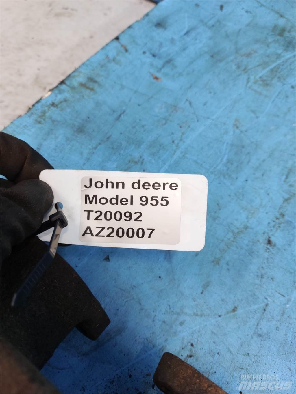 John Deere 955 Κινητήρες