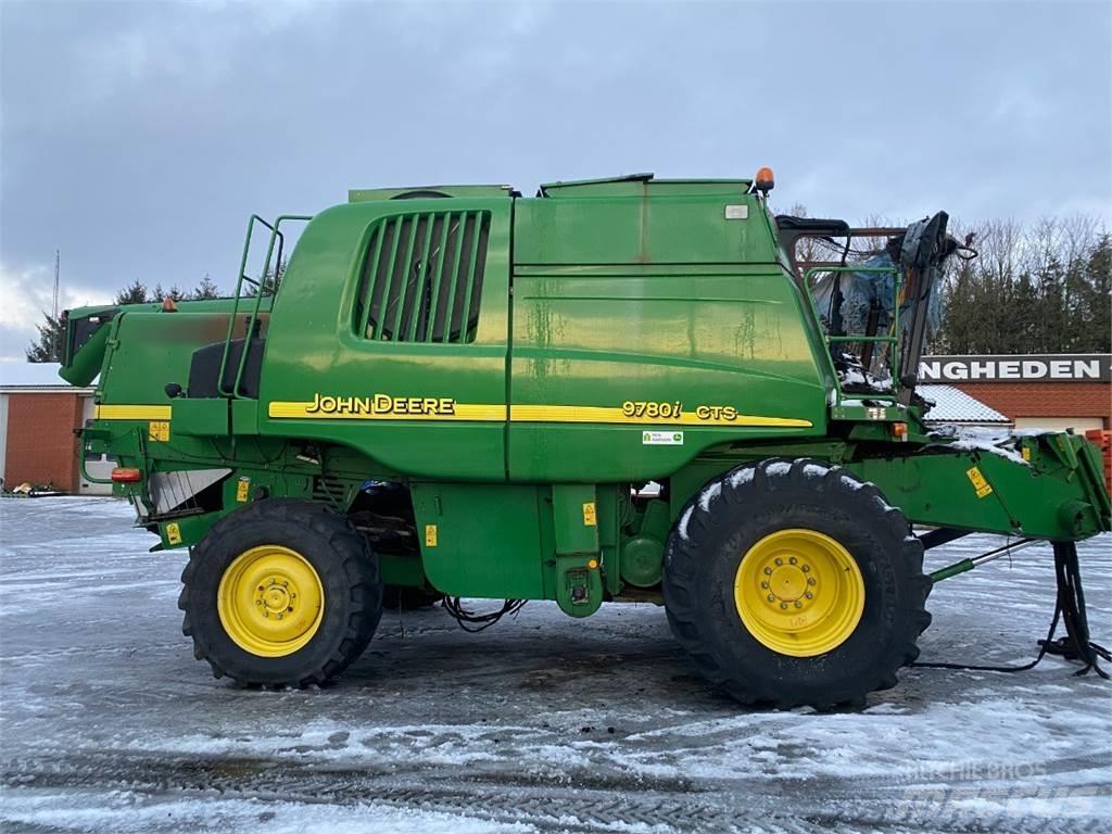 John Deere 9780 Θεριζοαλωνιστικές μηχανές