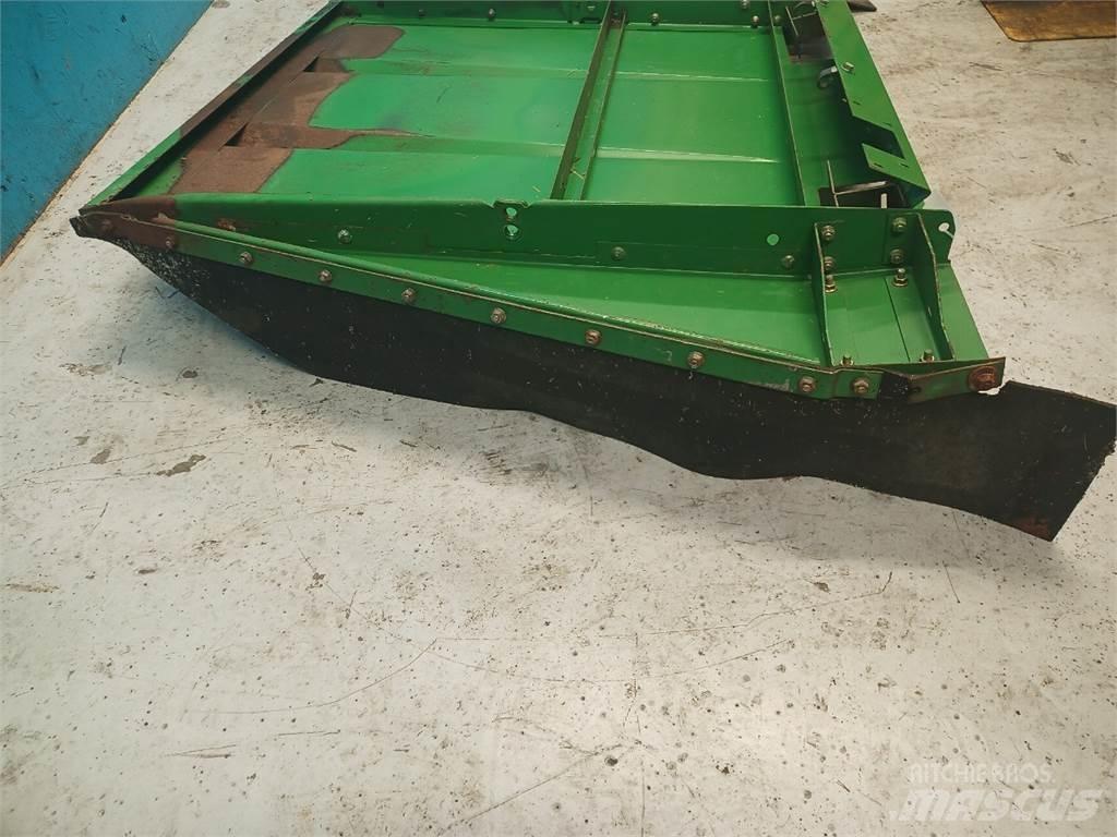 John Deere CTS Διαστρωτήρες άμμου και αλατιού
