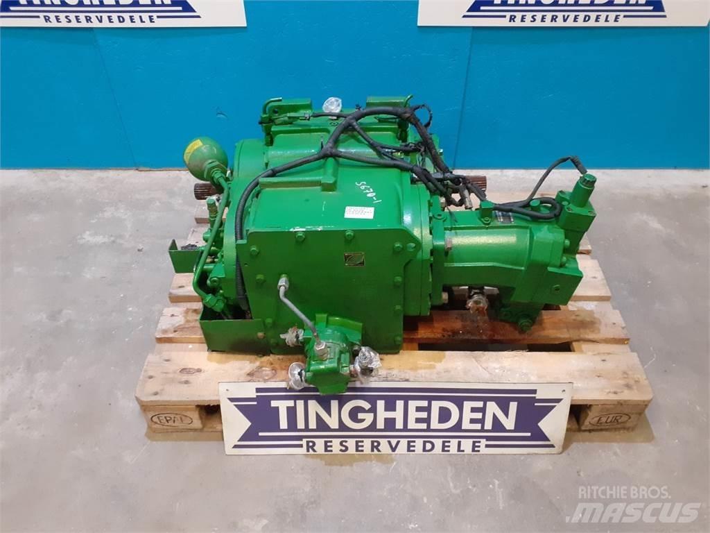 John Deere S670 Μετάδοση