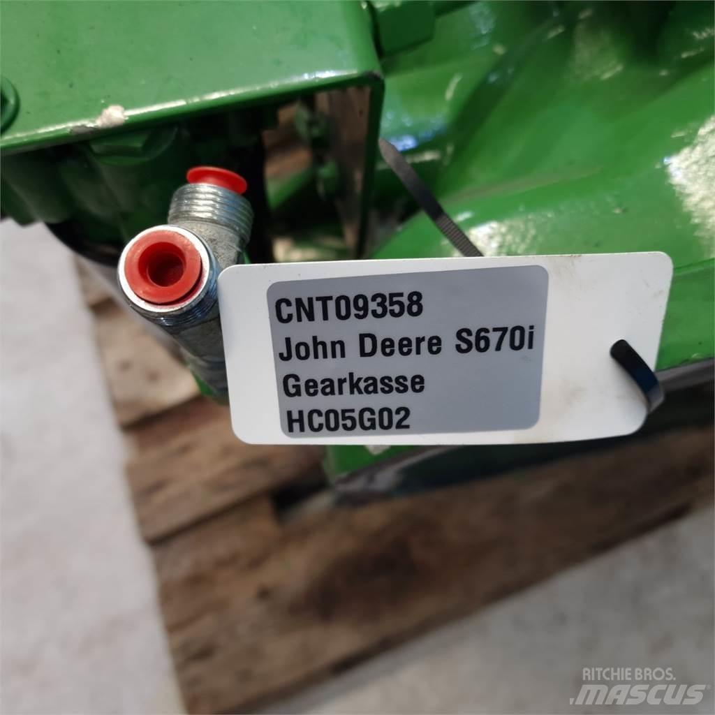 John Deere S670 Μετάδοση