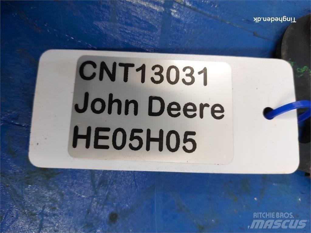 John Deere S670 Διαστρωτήρες άμμου και αλατιού