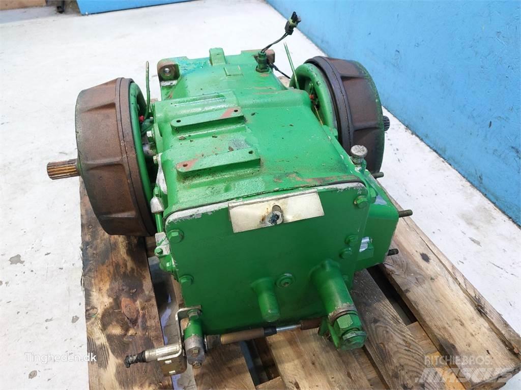 John Deere T660I Μετάδοση