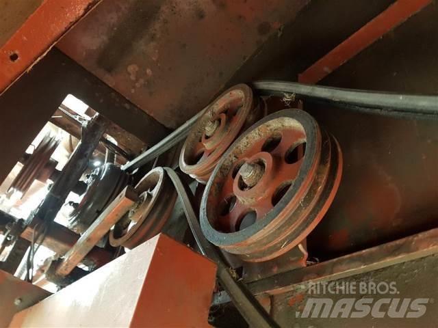 Laverda 3650 Εξαρτήματα θεριζοαλωνιστικών μηχανών