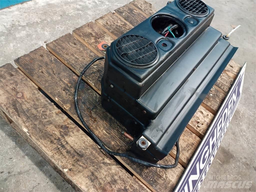 Laverda 3650 Καμπίνες και εσωτερικό