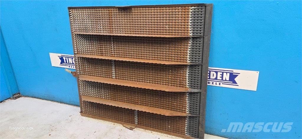 Laverda L517 Διαστρωτήρες άμμου και αλατιού