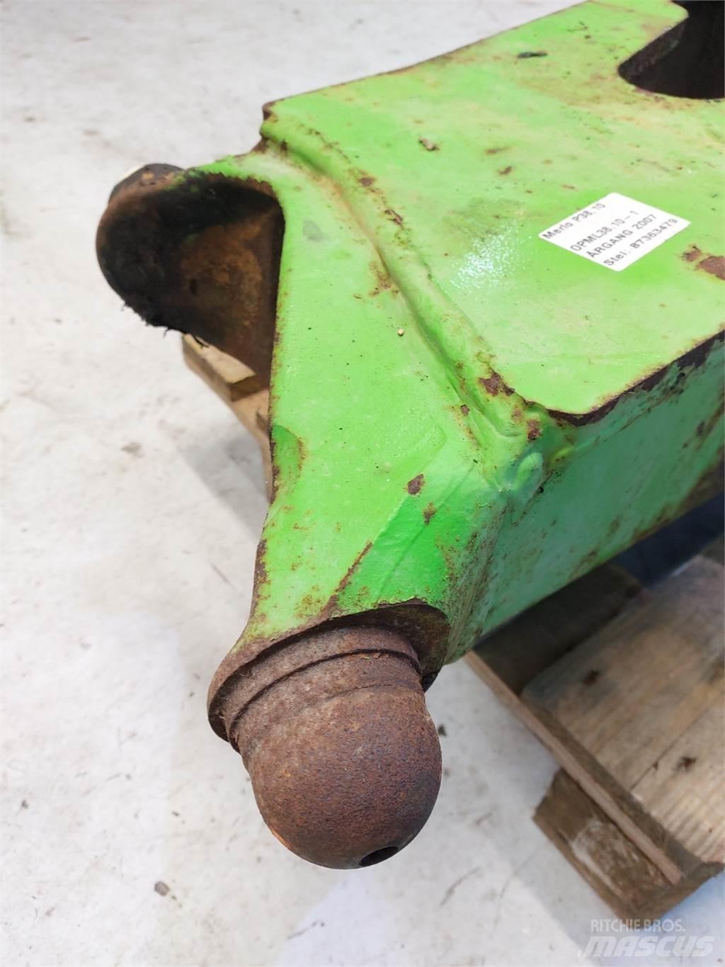 Merlo P38.10 Άξονες