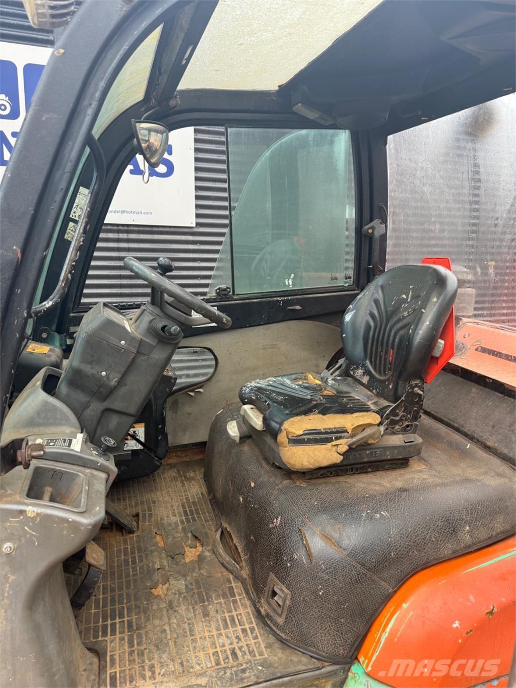 Mitsubishi FD40 Πετρελαιοκίνητα Κλαρκ