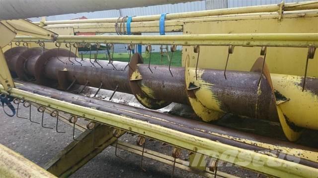 New Holland 13 Εξαρτήματα θεριζοαλωνιστικών μηχανών