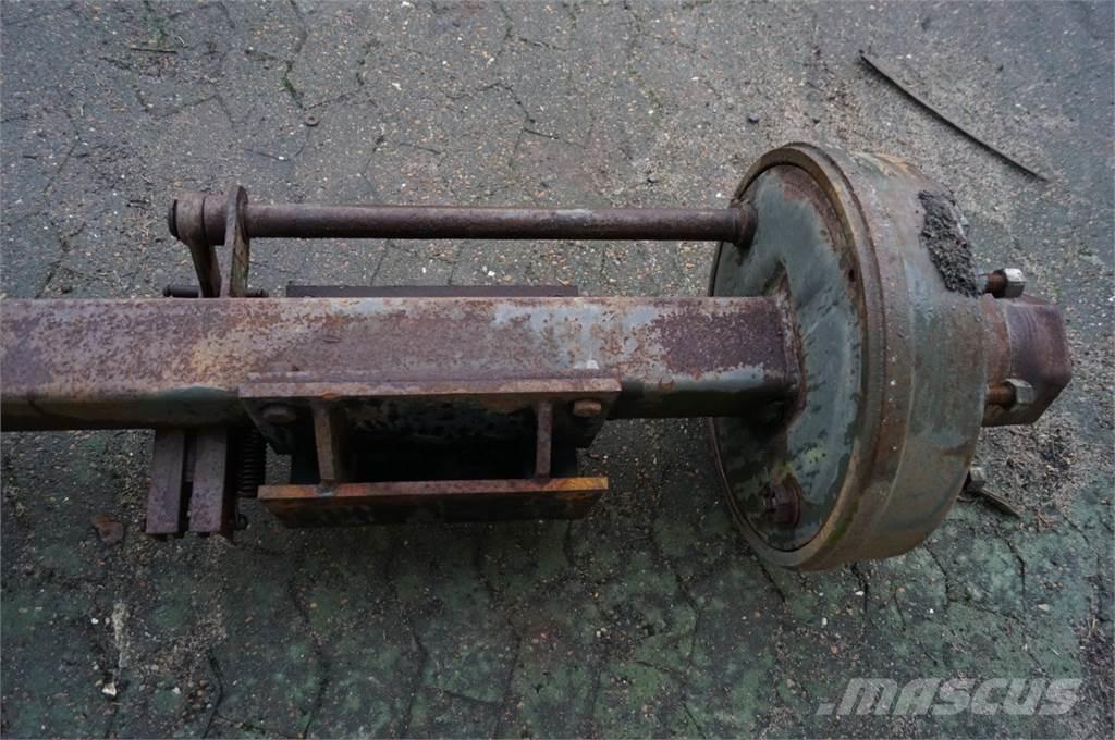 New Holland 4860 Άξονες