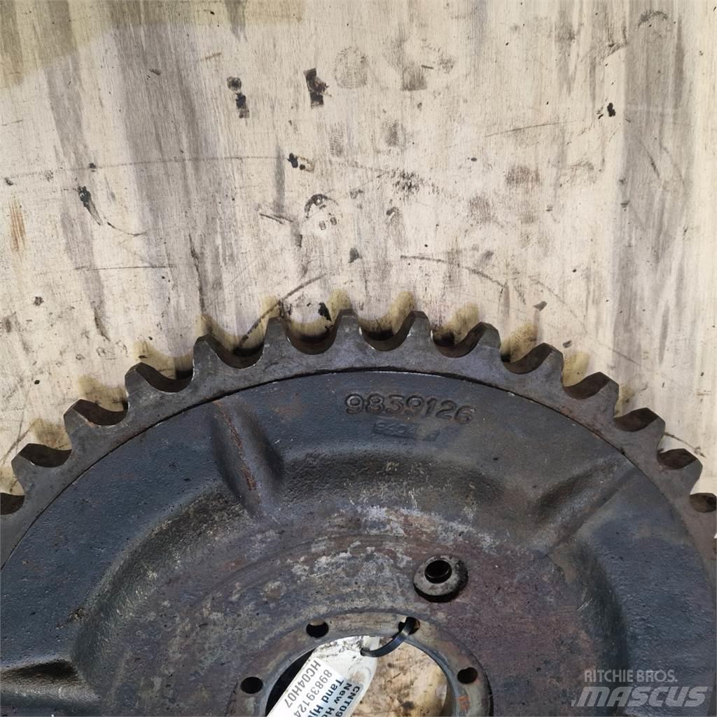 New Holland 4860 Μετάδοση κίνησης