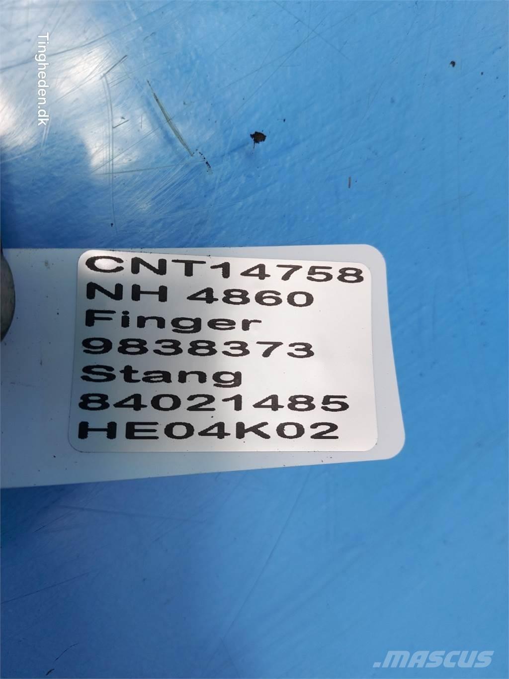 New Holland 4860 Λοιπός εξοπλισμός συγκομιδής χορτονομής