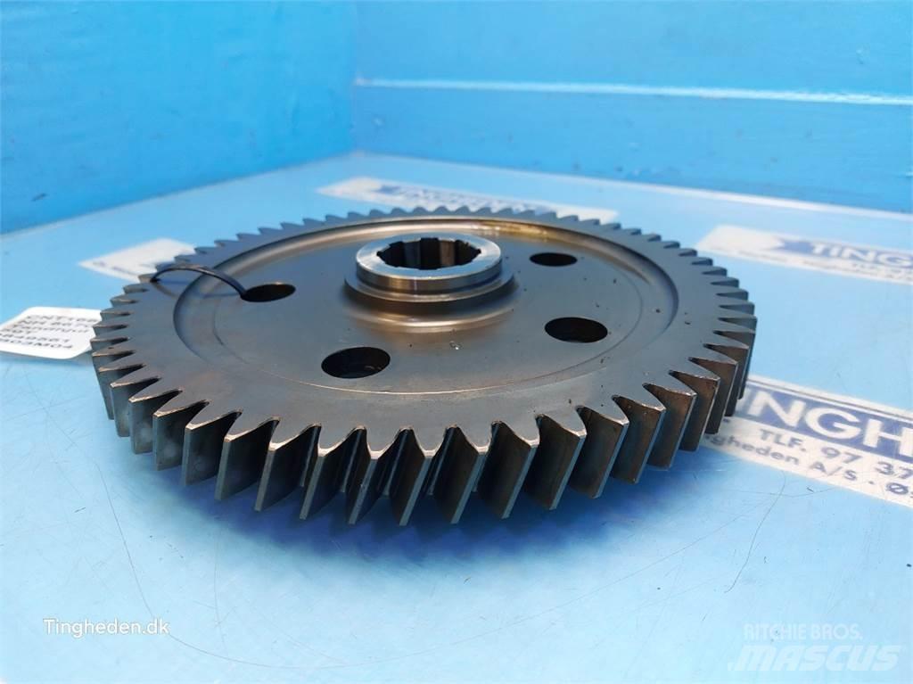 New Holland 8670 Μετάδοση