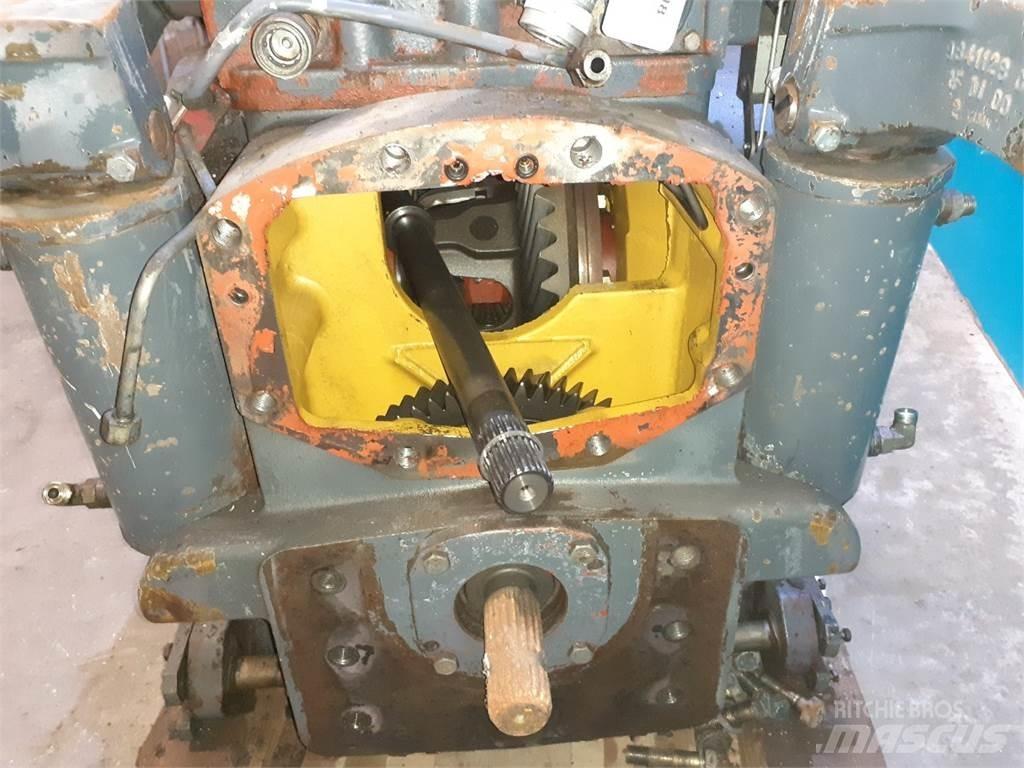 New Holland 8770 Μετάδοση