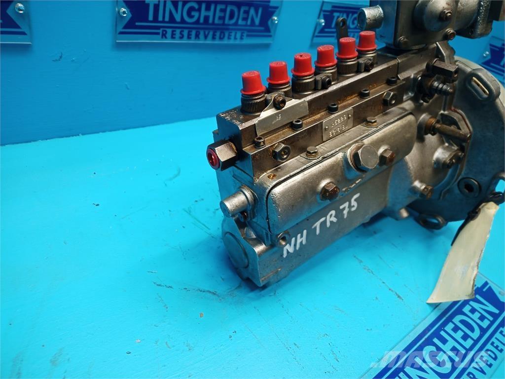 New Holland TR75 Κινητήρες