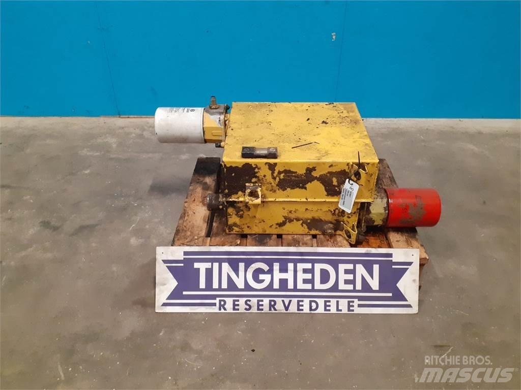 New Holland TX68 Υδραυλικά