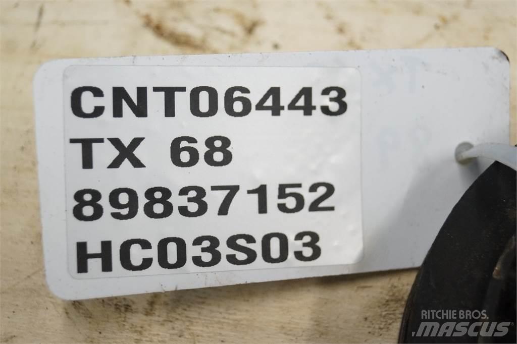 New Holland TX68 Μετάδοση