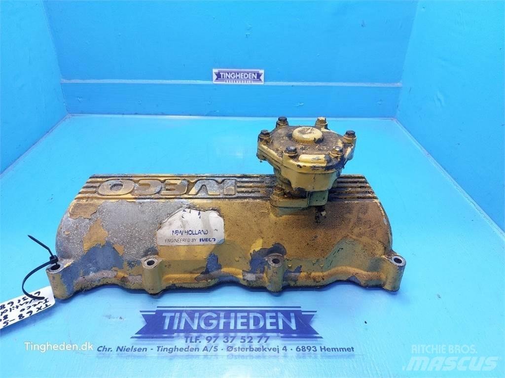New Holland TX68 Κινητήρες