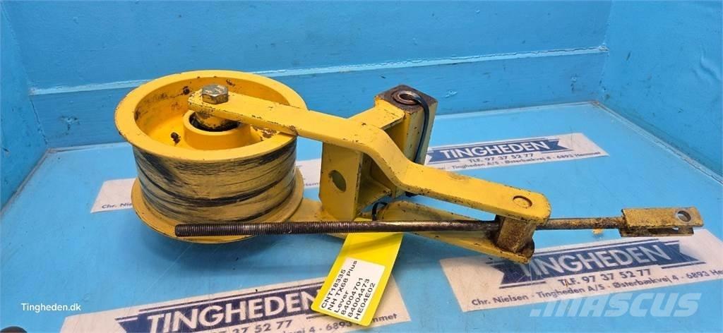 New Holland TX68 Διαστρωτήρες άμμου και αλατιού